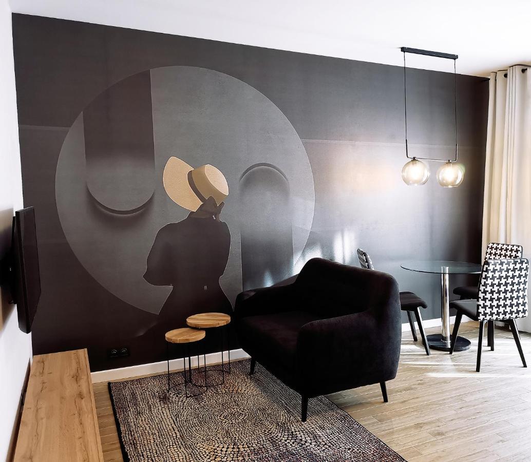 Come&Stay Apartments Wola Warsaw Ngoại thất bức ảnh